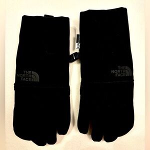 The North Face Women’s e-tip recycled gloves. Size XS.